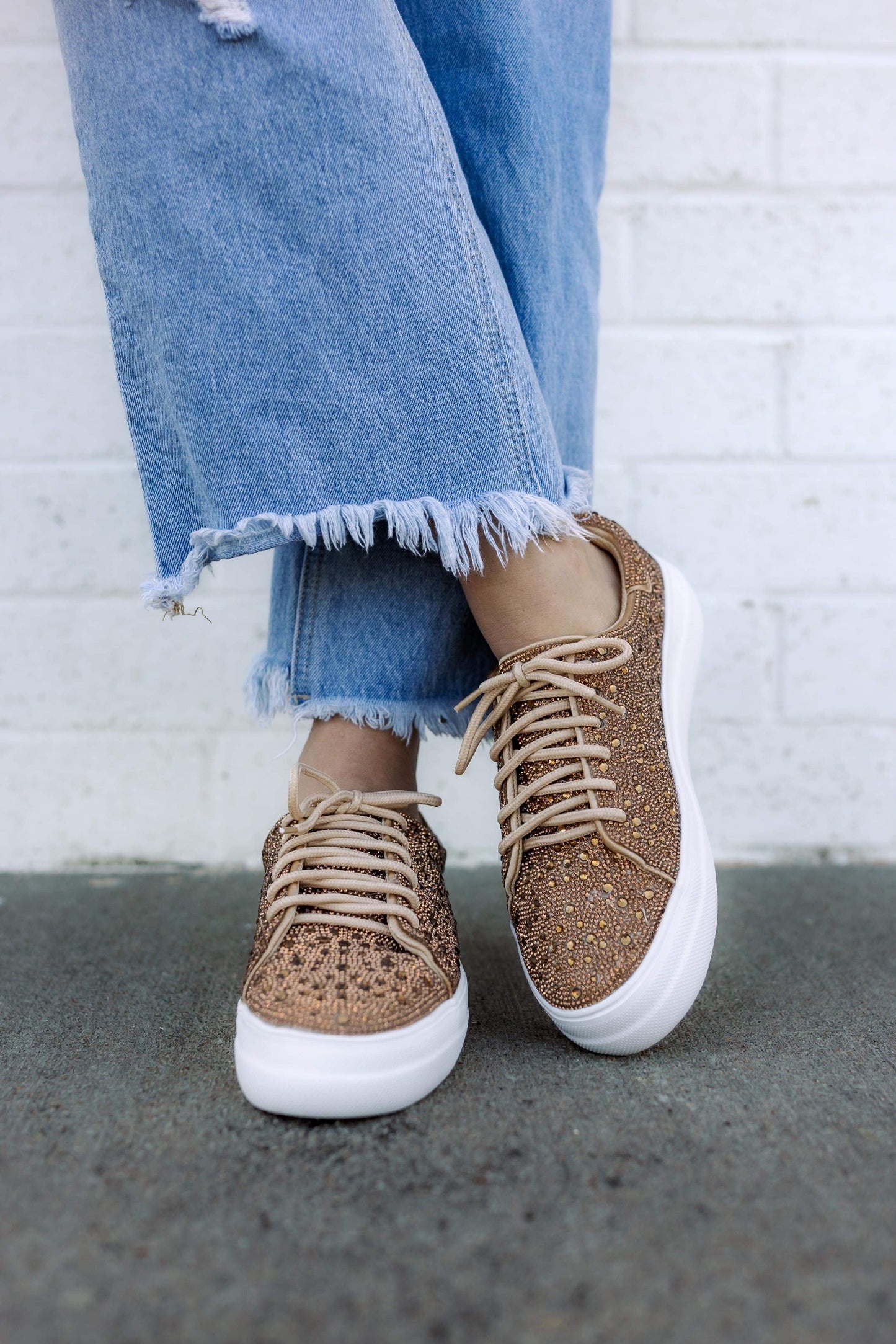 Rizzo Rhinestone Sneakers in Gold